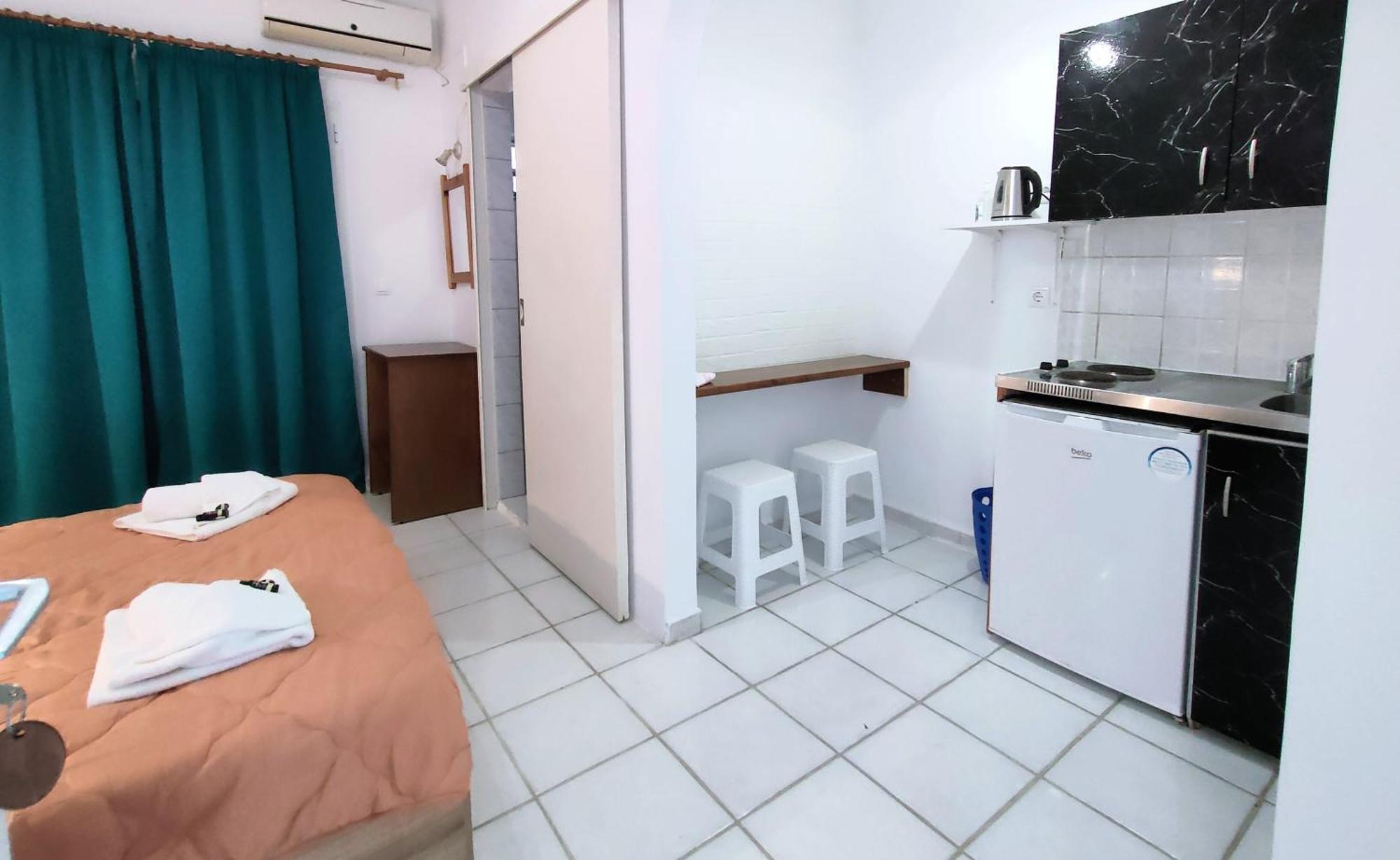 Eleni Apartments Sant George Beach Agios Georgios  Bagian luar foto