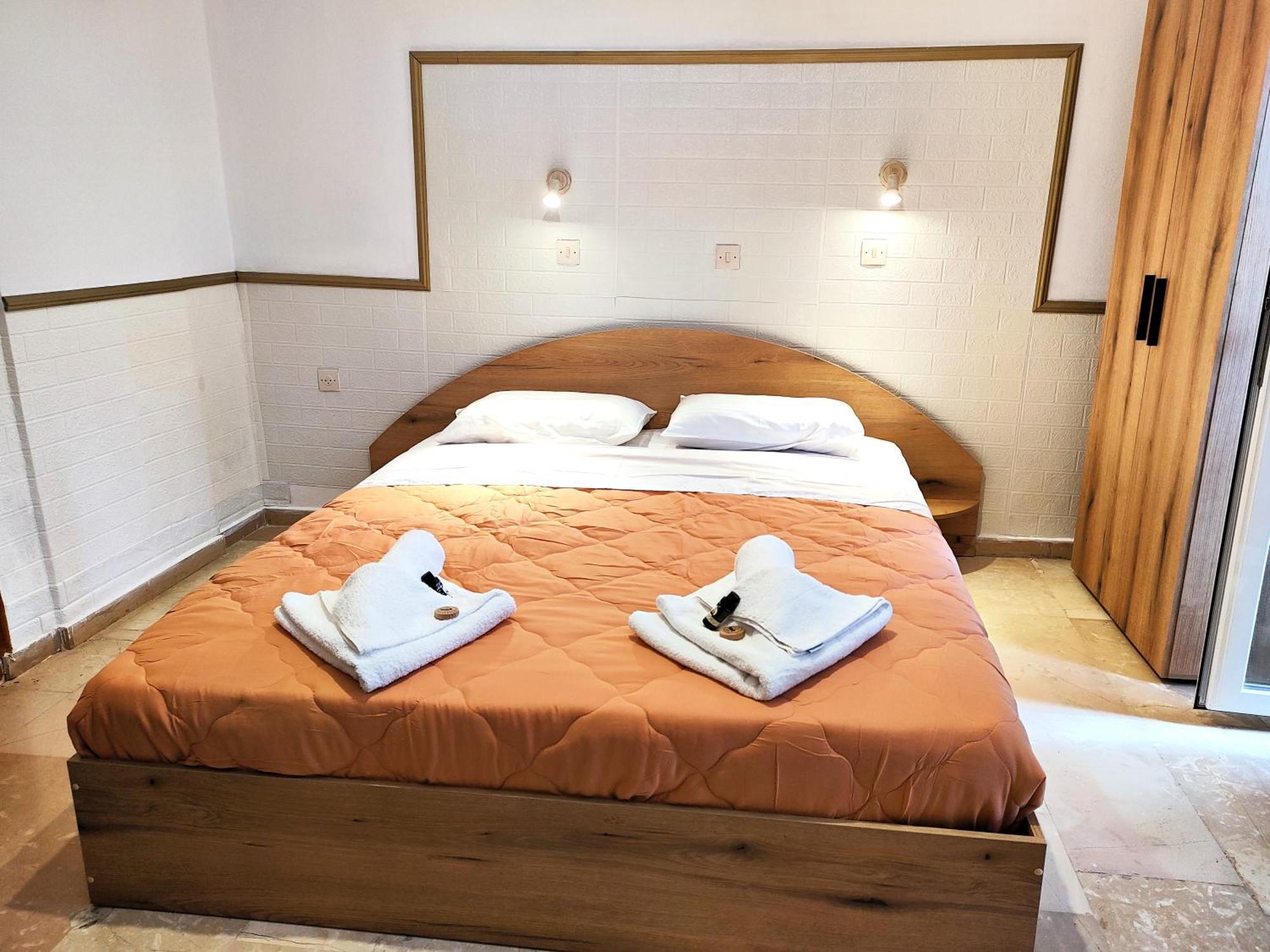 Eleni Apartments Sant George Beach Agios Georgios  Bagian luar foto